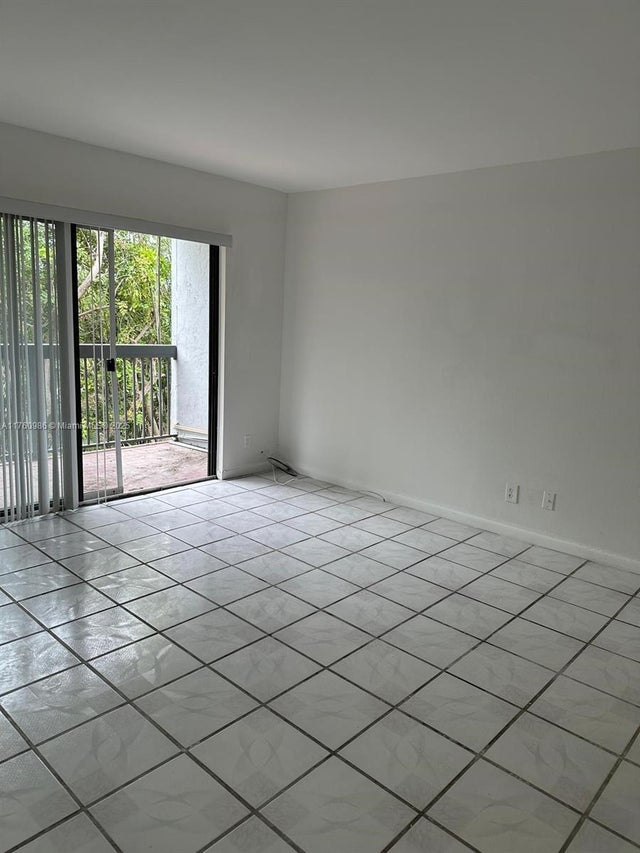 1 of 16 - 1850 N Congress Ave 306, West Palm Beach, FL