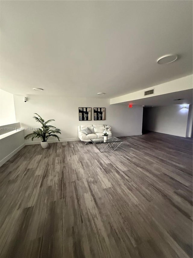 3 of 38 - 16500 Golf Club Rd 204, Weston, FL