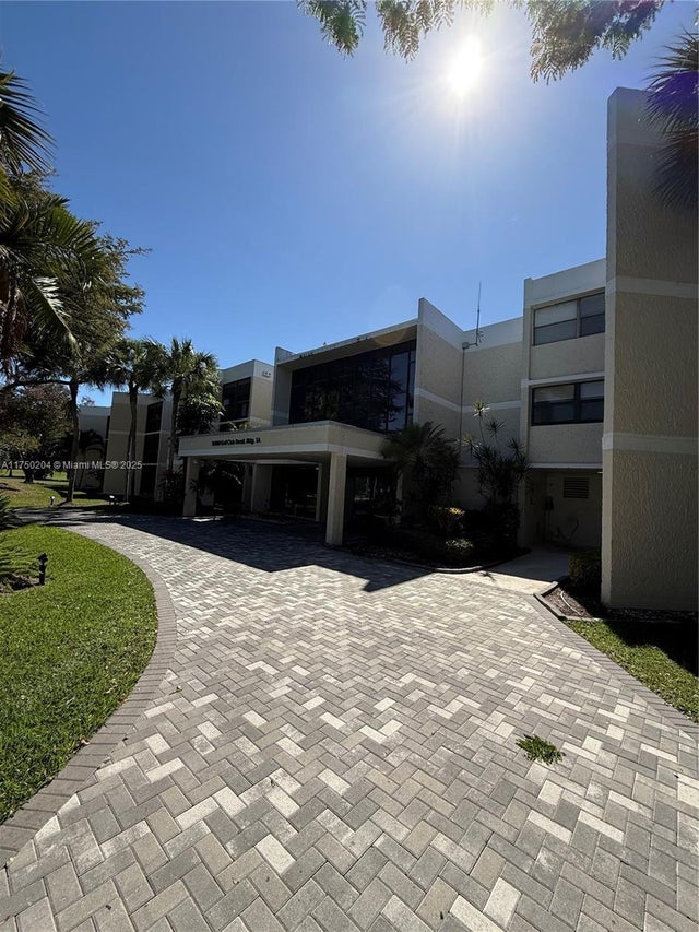 4 of 38 - 16500 Golf Club Rd 204, Weston, FL
