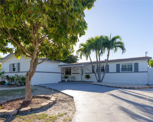 5 of 38 - 19600 Gulfstream Rd, Cutler Bay, FL