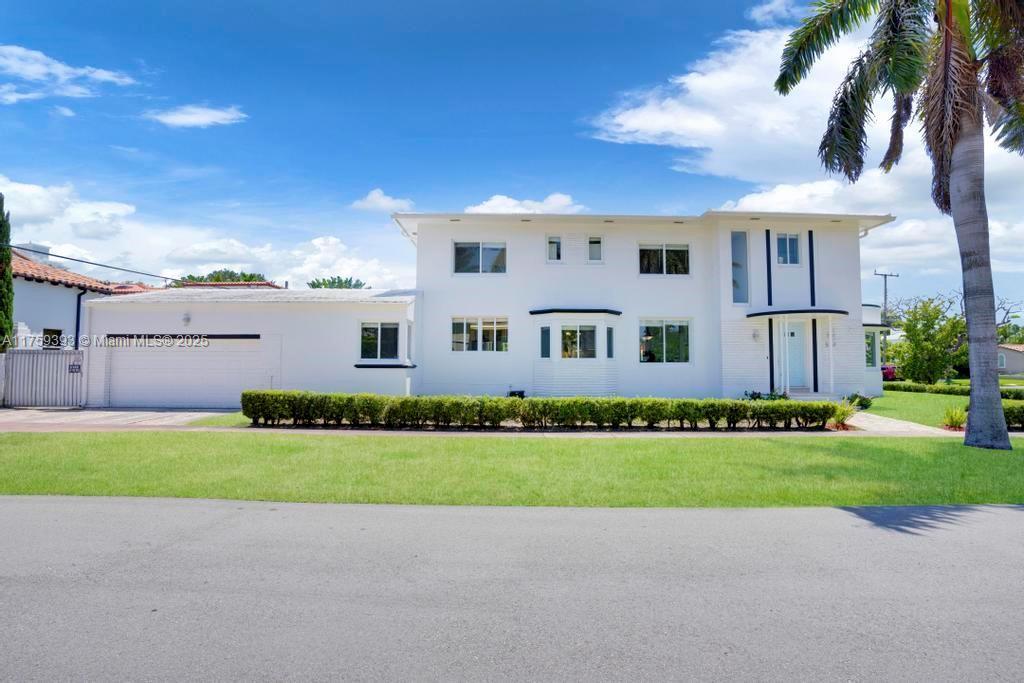 5861 La Gorce Dr, Miami Beach