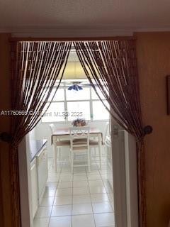 4 of 16 - 100 W Golden Isles Dr 811, Hallandale Beach, FL