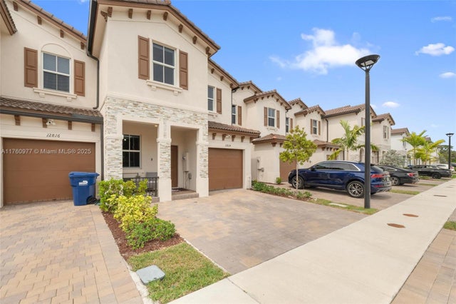 2 of 47 - 12824 Nw 22nd Pl 12824, Miami, FL