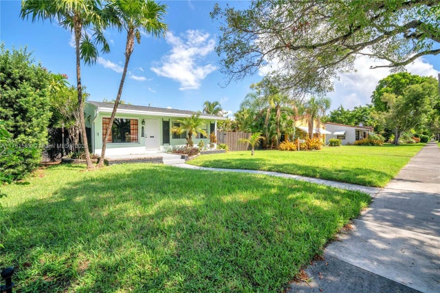 1 of 12 - 1623 Fletcher St, Hollywood, FL