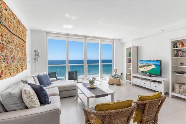 3 of 61 - 5601 Collins Ave 812, Miami Beach, FL