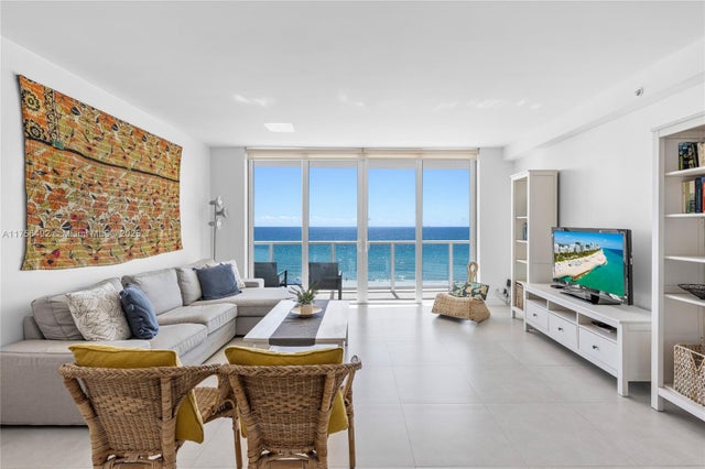 4 of 61 - 5601 Collins Ave 812, Miami Beach, FL