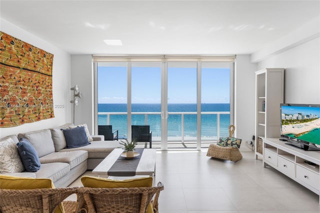 5 of 61 - 5601 Collins Ave 812, Miami Beach, FL