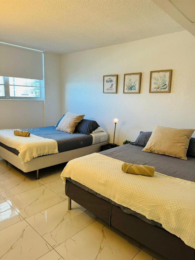 5 of 22 - 3901 S Ocean Dr 10g, Hollywood, FL