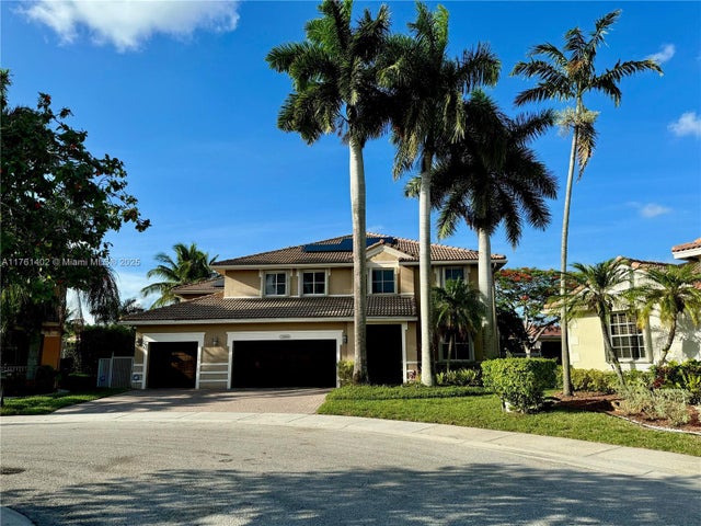 2 of 47 - 1684 Eagle Bend, Weston, FL