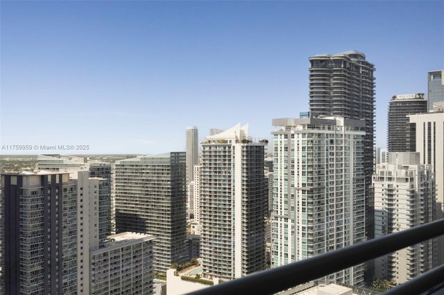 2 of 17 - 1395 Brickell Ave 3402, Miami, FL