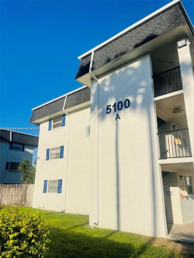 2 of 17 - 5100 Sw 64th Ave 101, Davie, FL