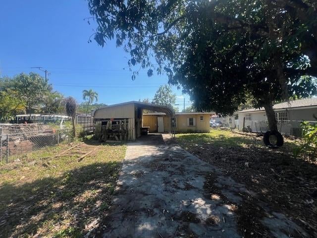1 of 13 - 1770 Nw 112th St, Miami, FL