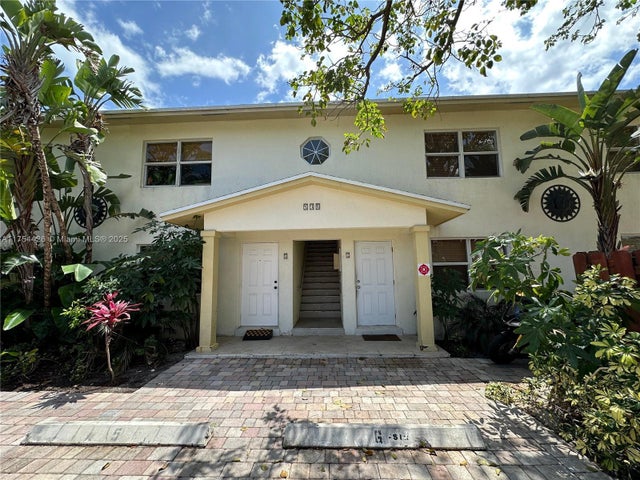 530 Ne 15th Ct 1, Fort Lauderdale