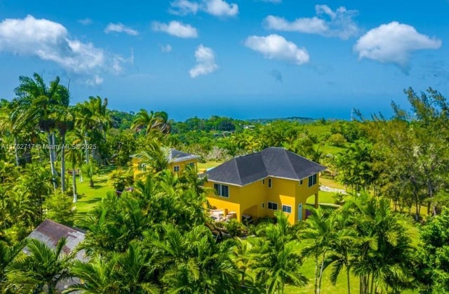 3 of 23 - 00 Estate Home, Ocho Rios, St Ann, Jamaica, , 