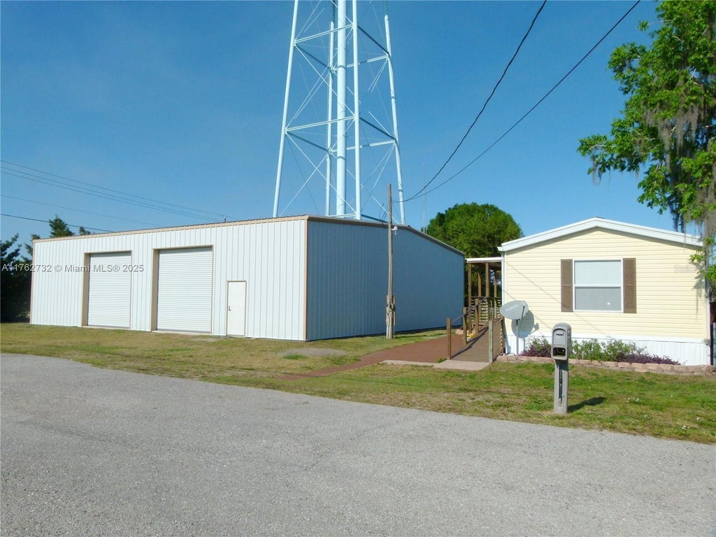 1017 1st Street, Bulkhead Ridge
