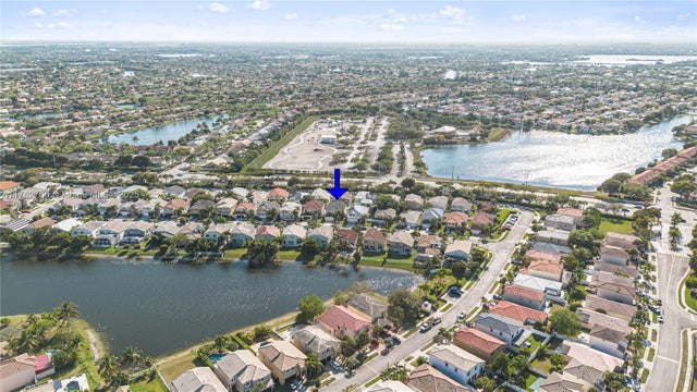 4 of 29 - 1560 Nw 159th Ave, Pembroke Pines, FL