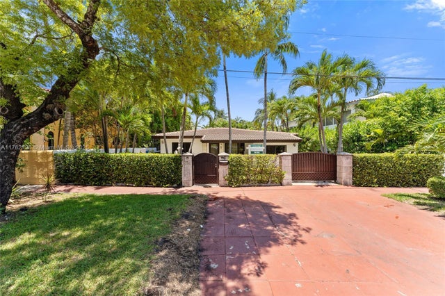 1 of 41 - 2054 Alton Rd, Miami Beach, FL