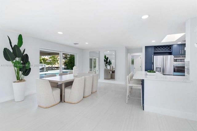 5 of 38 - 2797 Ne 26th Ave, Lighthouse Point, FL