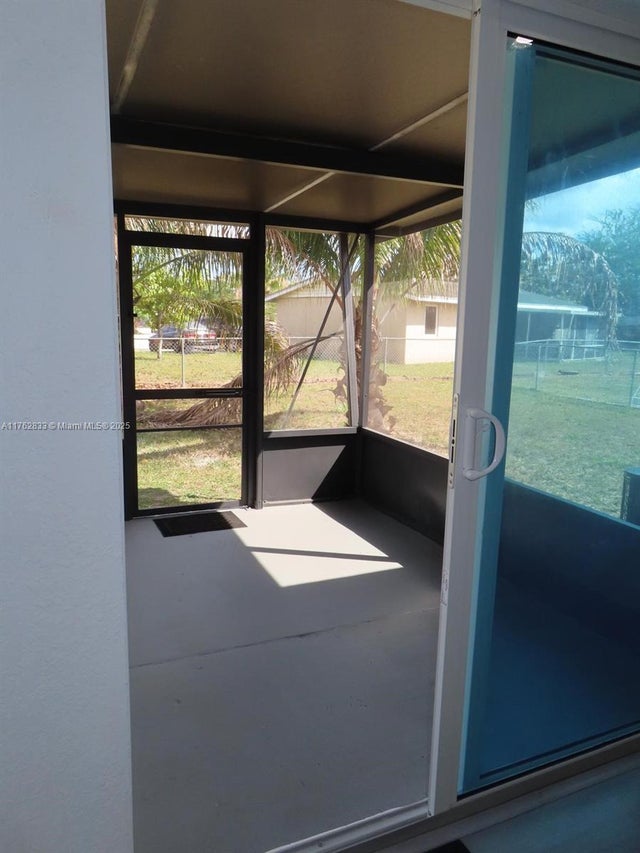 5 of 48 - 95 Sw 17th Ter, Homestead, FL