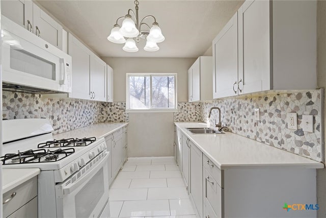 703 S 13th Street, Copperas Cove