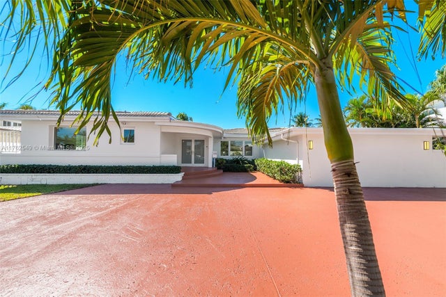 5 of 42 - 1690 Daytonia Rd, Miami Beach, FL