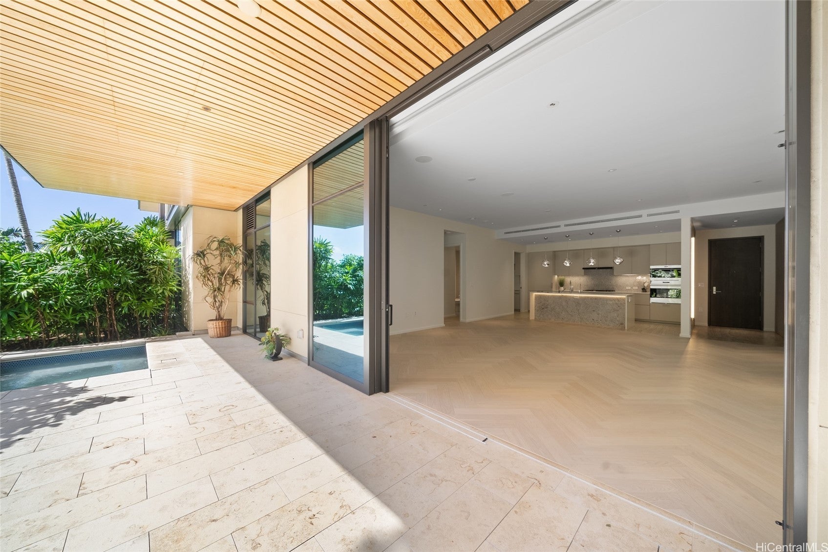 Photo of Listing #202506832