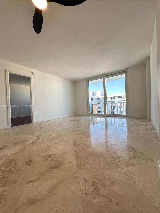 4 of 25 - 345 Ocean Dr 1022, Miami Beach, FL