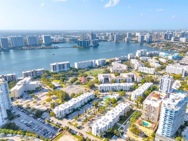 4 of 38 - 17560 Atlantic Blvd 409, Sunny Isles Beach, FL