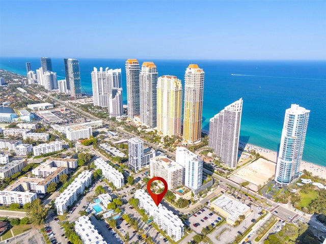 5 of 38 - 17560 Atlantic Blvd 409, Sunny Isles Beach, FL