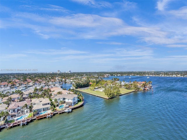 1 of 42 - 1400 S Ocean Dr 1604, Hollywood, FL
