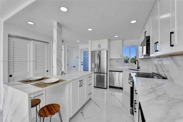 1 of 54 - 8900 Washington Blvd 506a, Pembroke Pines, FL
