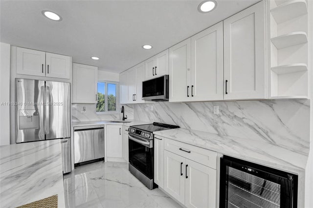 2 of 54 - 8900 Washington Blvd 506a, Pembroke Pines, FL