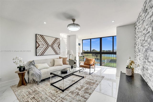 4 of 51 - 8900 Washington Blvd 416, Pembroke Pines, FL