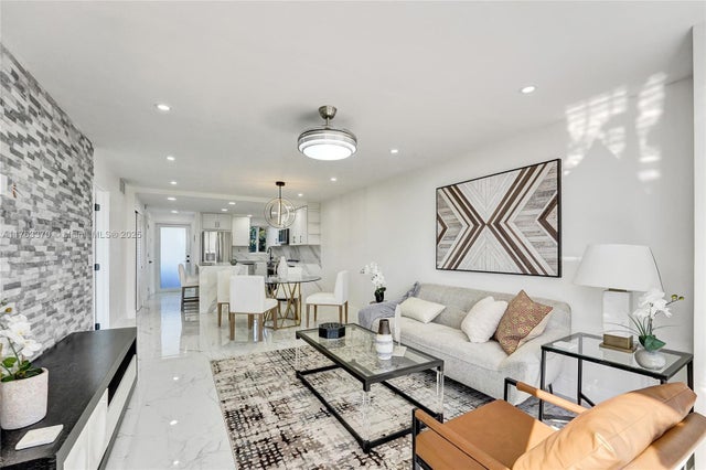 5 of 51 - 8900 Washington Blvd 416, Pembroke Pines, FL