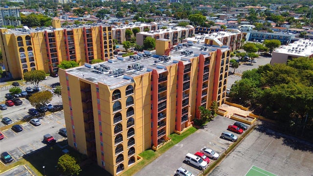 3 of 21 - 4801 Nw 7th St 602, Miami, FL