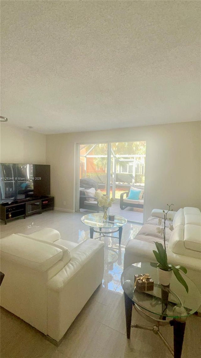 4 of 20 - 1597 Barcelona Way 2-32, Weston, FL