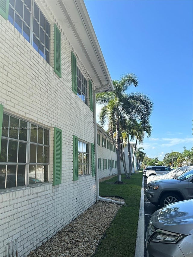 4 of 25 - 1851 Ne 62nd St 504, Fort Lauderdale, FL