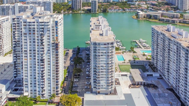 2 of 23 - 18011 Biscayne Blvd 1103, Aventura, FL