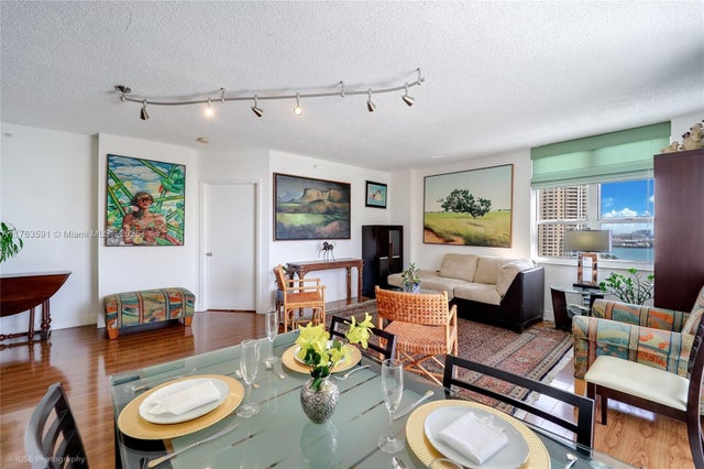4 of 30 - 701 Brickell Key Blvd 1510, Miami, FL
