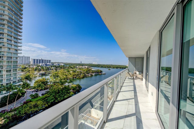 2 of 25 - 300 Sunny Isles Blvd 4-804, Sunny Isles Beach, FL