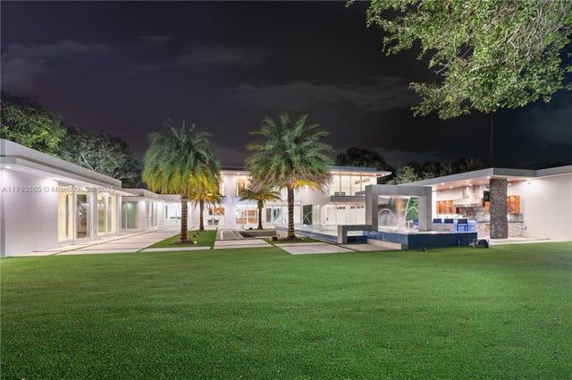 3 of 71 - 6300 Moss Ranch Rd, Pinecrest, FL