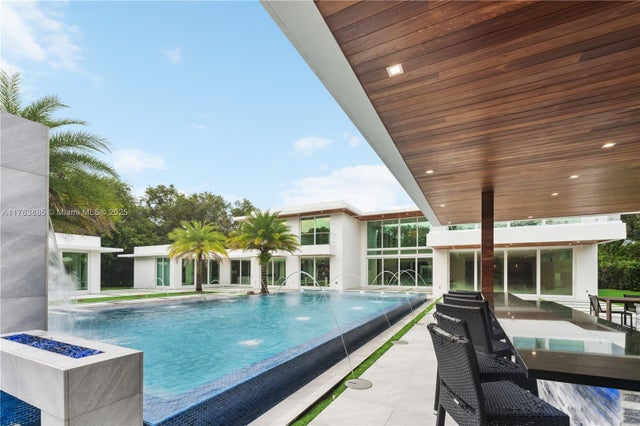 4 of 71 - 6300 Moss Ranch Rd, Pinecrest, FL