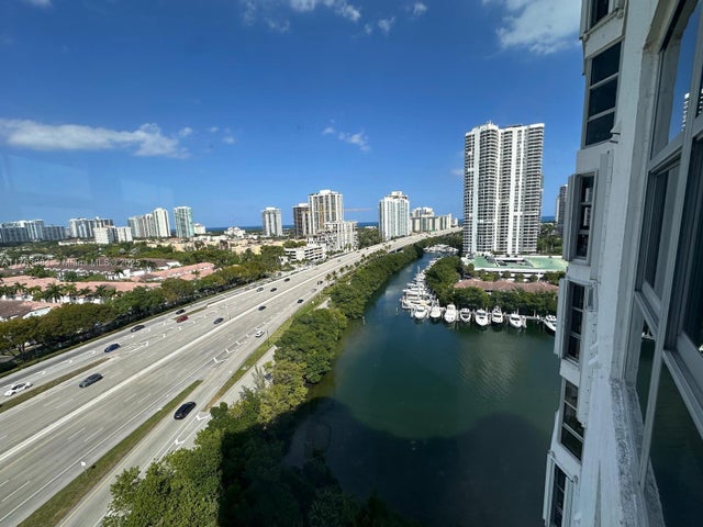 3400 Ne 192nd 1608, Aventura