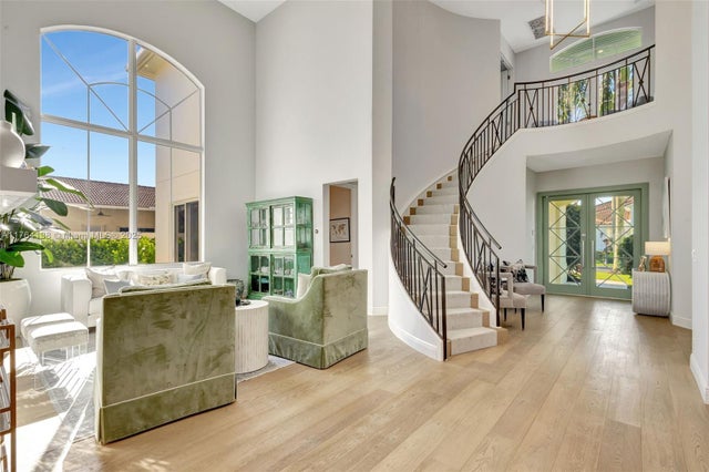 5 of 75 - 529 Les Jardin Dr, Palm Beach Gardens, FL