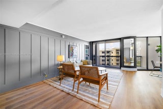 Photo of Listing #A11763593