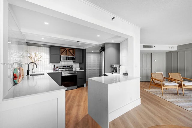 5 of 18 - 1361 S Ocean Blvd 805, Pompano Beach, FL