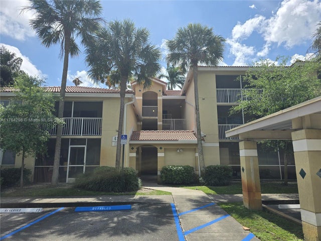 1 of 11 - 410 S Park Rd 1-302, Hollywood, FL