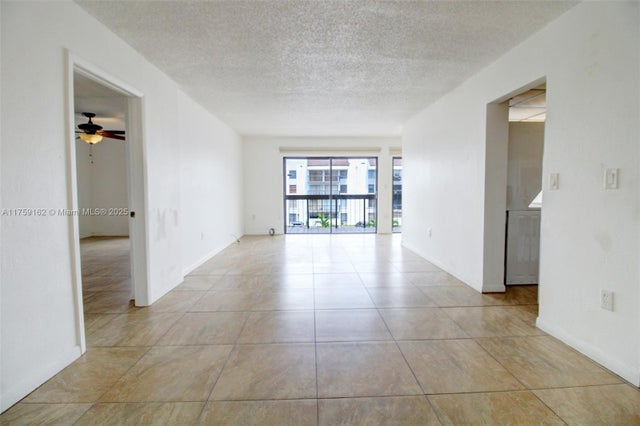 3 of 26 - 1300 Sw 122nd Ave 310-2, Miami, FL