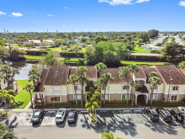 2 of 33 - 815 W Boynton Beach Blvd 6-103, Boynton Beach, FL