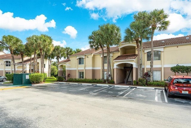 4 of 33 - 815 W Boynton Beach Blvd 6-103, Boynton Beach, FL